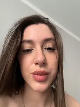 XXX chat uživo modela BOOMFOXY