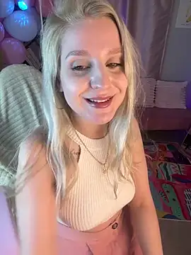 Hot_blondie 即時 XXX 聊天