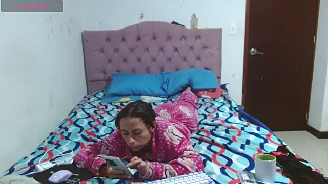 katty_hottest's Live XXX Chat
