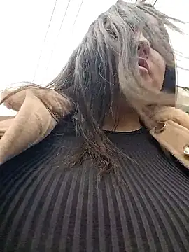 Cristal__04のライブXXXチャット