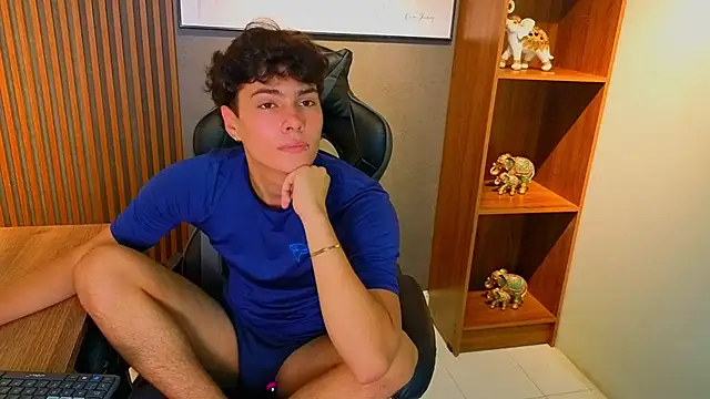 Esteban_Fire: απευθείας συνομιλία ΧΧΧ