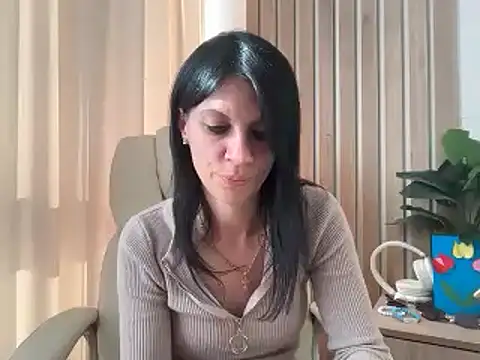 צ'אט XXX בשידור חי של InjaAtHome