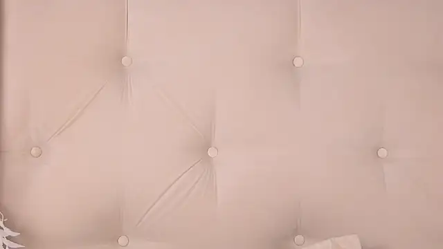 ur_wet_dreamsのライブXXXチャット
