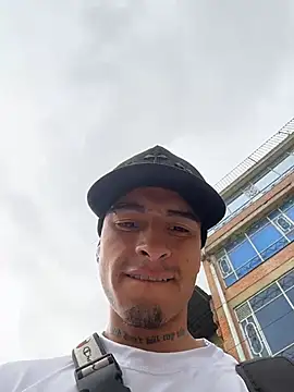 willclayyのライブXXXチャット