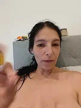 Sposini69 现场聊天室