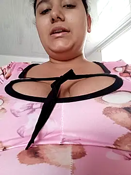 Pokazy przed kamerką – Sara_y_Amy