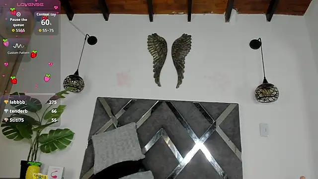 erika_222 লাইভ XXX চ্যাট