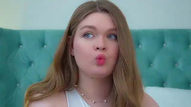 XXX chat uživo modela CrystalLyons