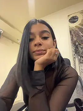 AlyssaRay Chat XXX in diretta
