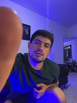Chat +18 de williamsmiiths16 ao vivo