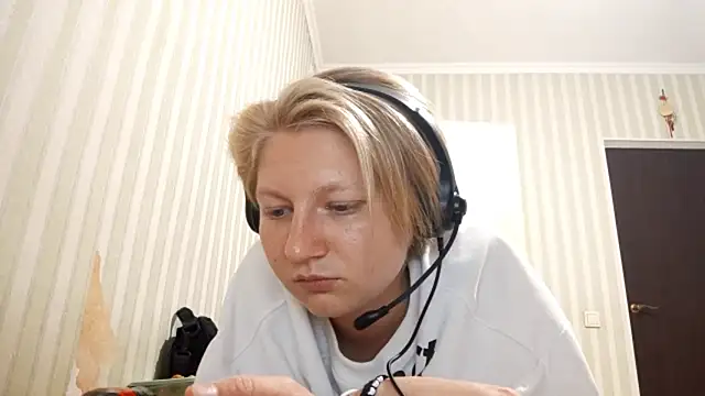 دردشة JennyShortcut الجنسية المباشرة