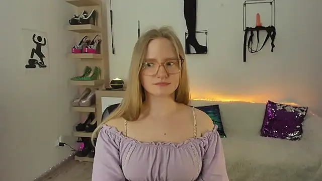 NancyHottie's Live XXX Chat