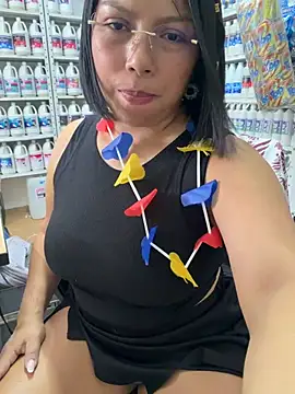 Chat XXX ao vivo de ISABELLA__LUNA
