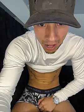 willclayy: онлайн-секс-чат
