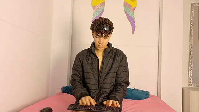 Monyel_Blake live XXX chat