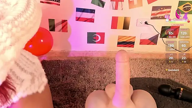Violet_carson 现场XXX聊天