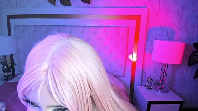 Effy_Kessler: онлайн-секс-чат