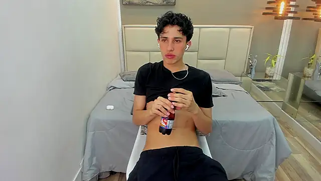 thom_amesn Live XXX chat