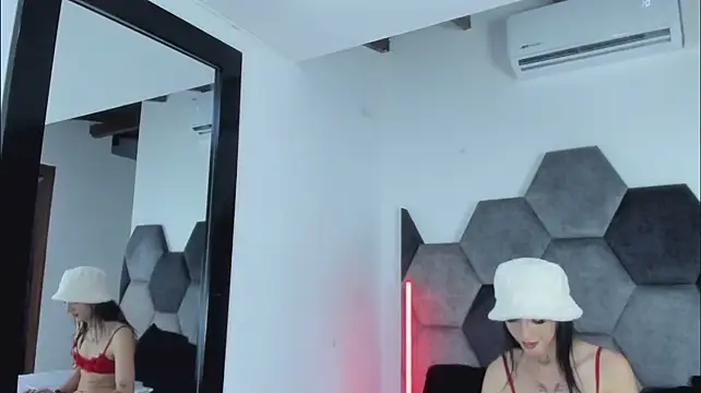 Chat XXX ao vivo de Cloy_Areo