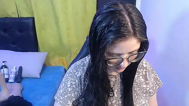 KrystalAdamsn Live XXX chat