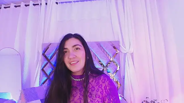 Chat +18 de KathiaJenner ao vivo