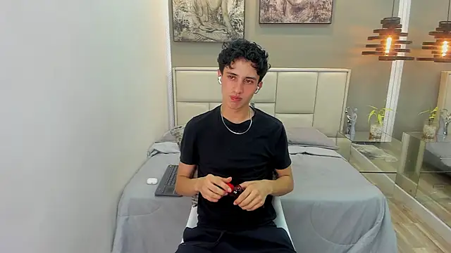 thom_ames Live XXX Chat