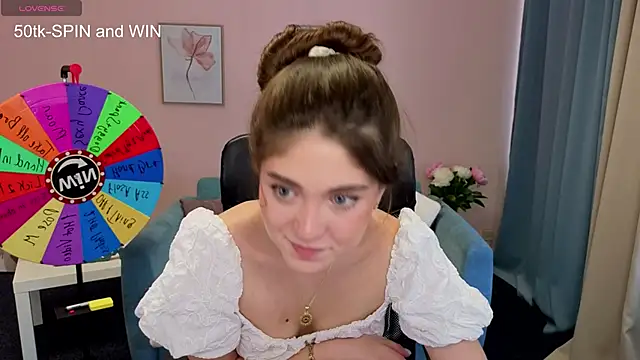 SunnyBloss' Live XXX Chat