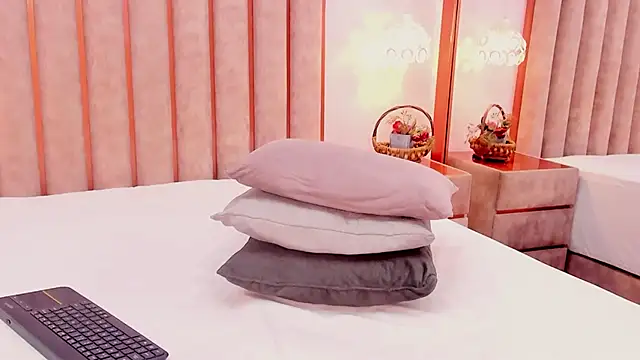 XXX chat uživo modela Zoe_Monrow