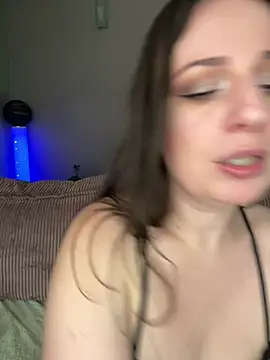 hades4ness' Live XXX Chat