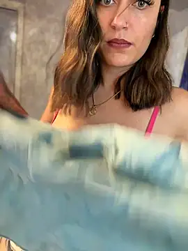 Chat XXX en directo de YourQueen18