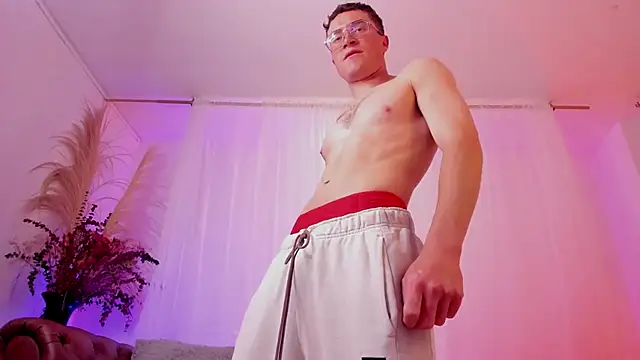 GLexiis_'s Live XXX Chat