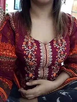 Tanha18n Live XXX chat