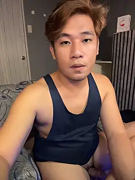 แชท XXX สดของ Titanryu