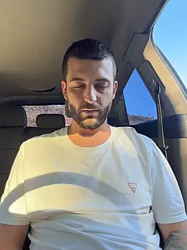 Czat XXX na żywo – Pablo_Hornyguy95