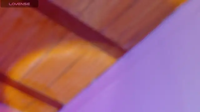Catalinaa01's Live XXX Chat