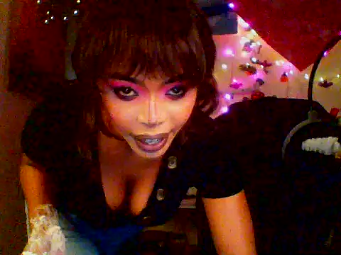 Anaconda2350's Live XXX Chat