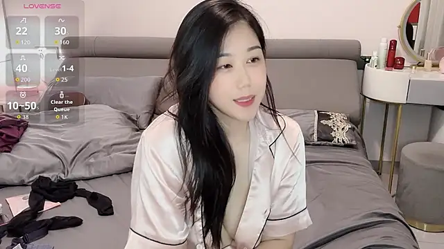 F-Yuwei Live XXX-chat