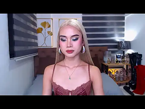 JuicyCockThea Obrolan Langsung XXX