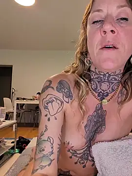 Czat XXX na żywo – sarahpearlx