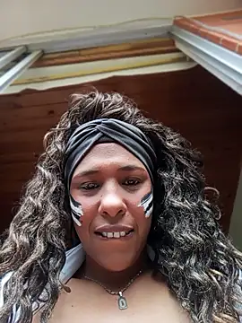 XXX chat uživo modela Ivon_C