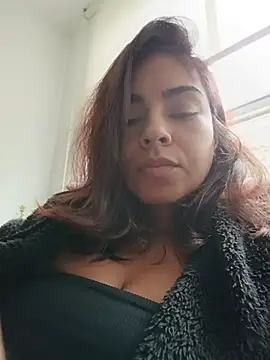 Ivanna2 XXX чат на живо