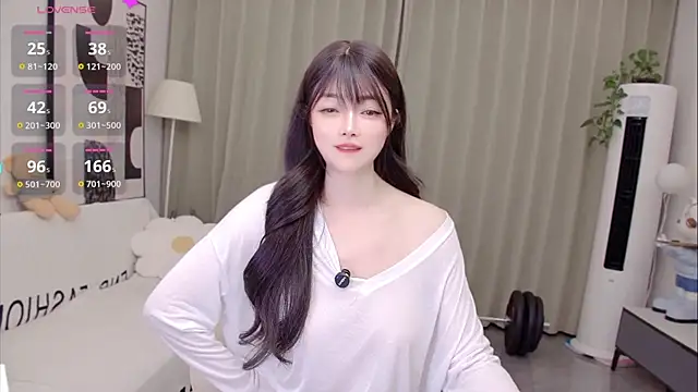 uikyy1's Live XXX Chat
