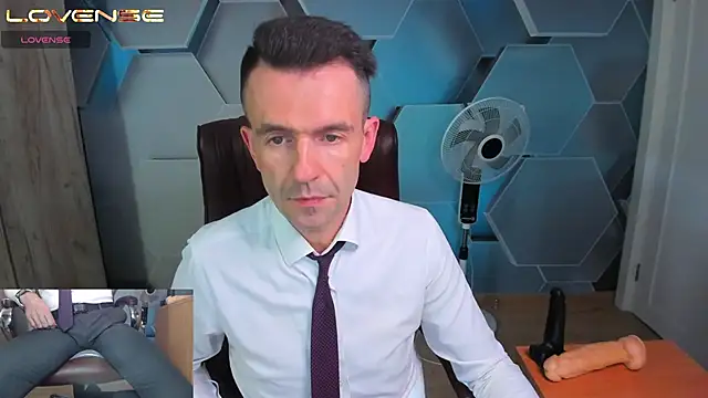 Czat XXX na żywo – SteveTiger