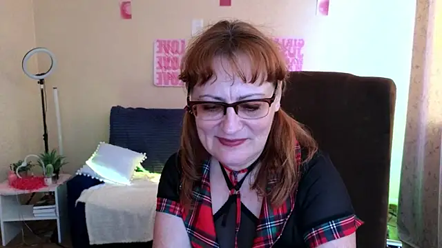Jasmine_Tv Adlı Modelin Canlı XXX Sohbeti