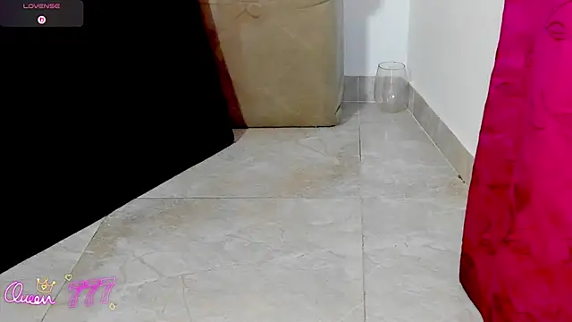 samanthaExsotic Adlı Modelin Canlı XXX Sohbeti