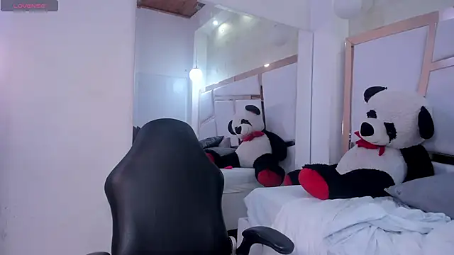 tatikanyx's Live XXX Chat