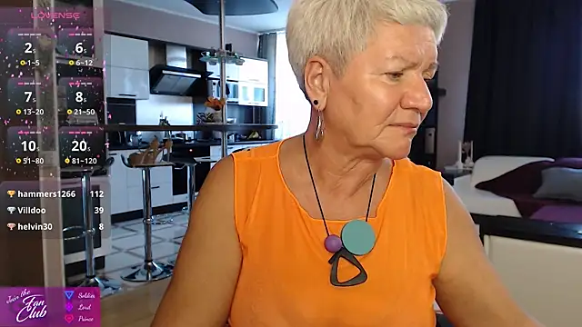 roxana_brooks: απευθείας συνομιλία ΧΧΧ