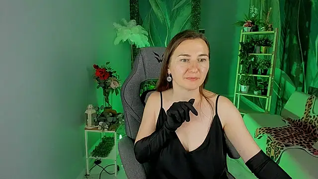 Golden_Dragon Chat XXX live