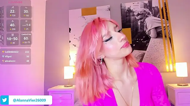 צ'אט XXX בשידור חי של AlannaViera