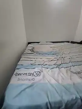 Geespise Adlı Modelin Canlı XXX Sohbeti